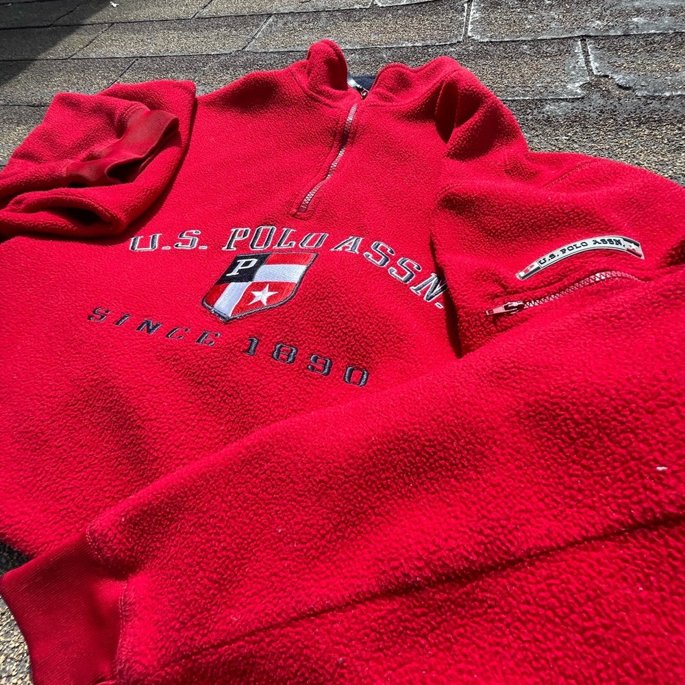 U.S Polo Assn. Sweater Size L Red